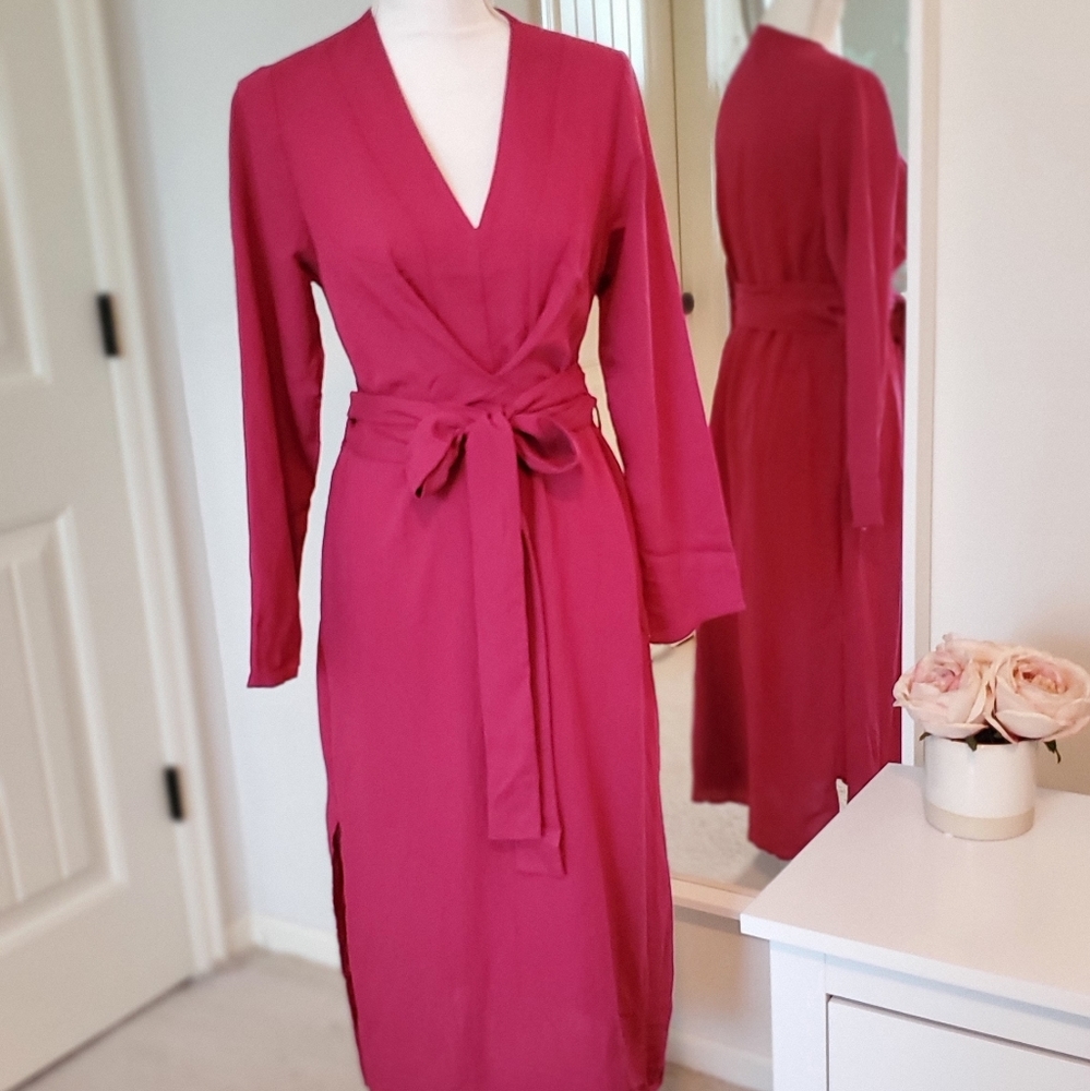 Deep magenta linen midi dress L